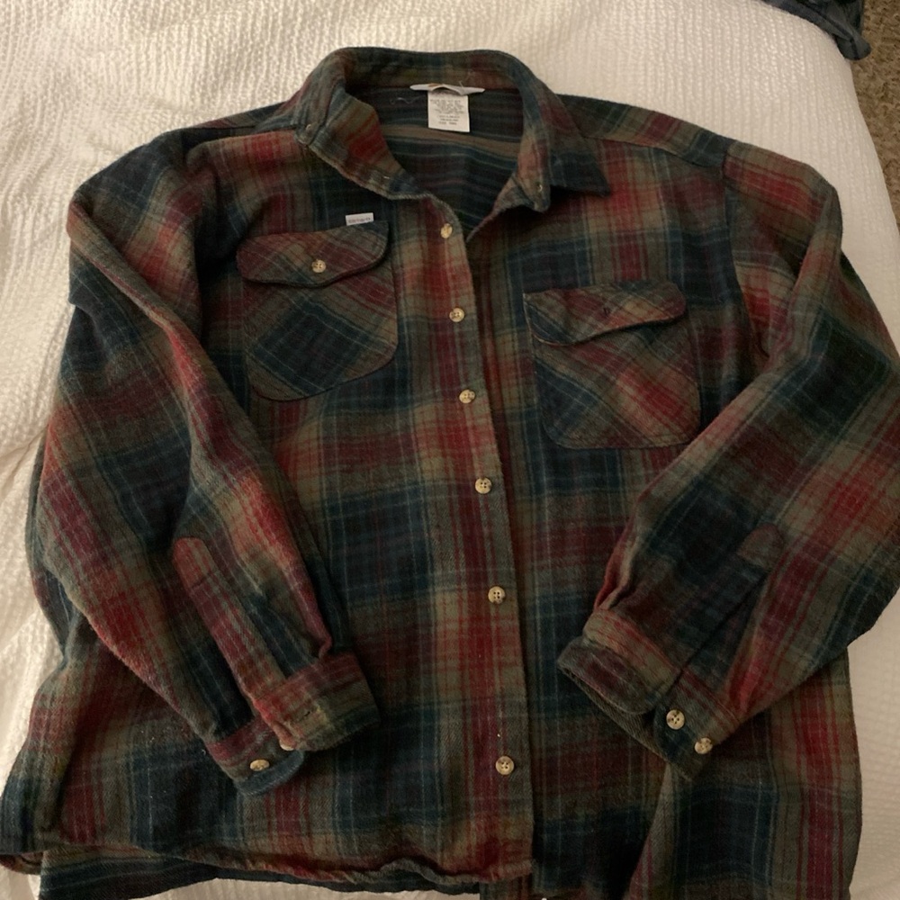 2 xl men’s Carhartt flannel